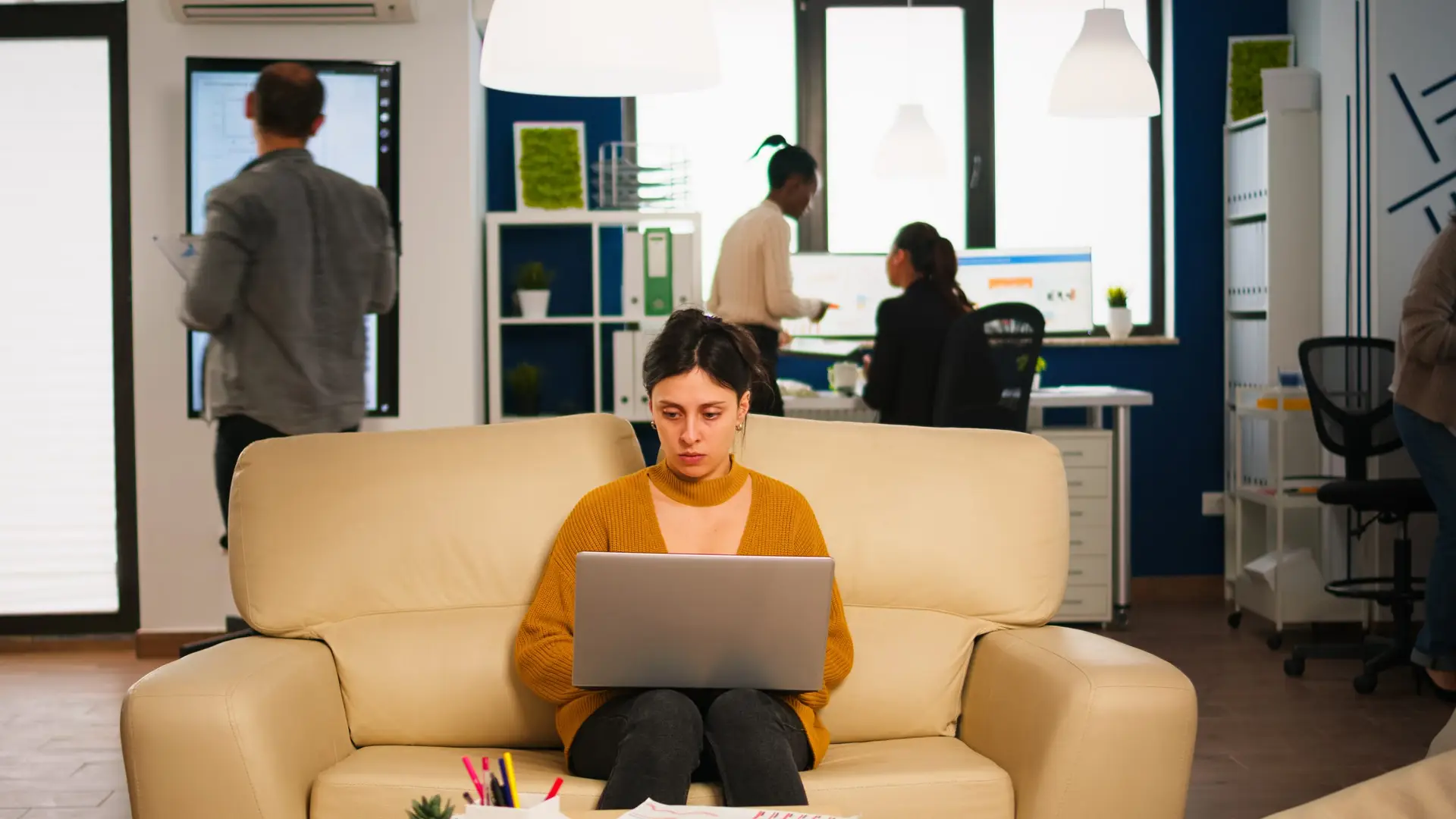 outsourcing vs. In-house work Boundaries-Freepik Sourced