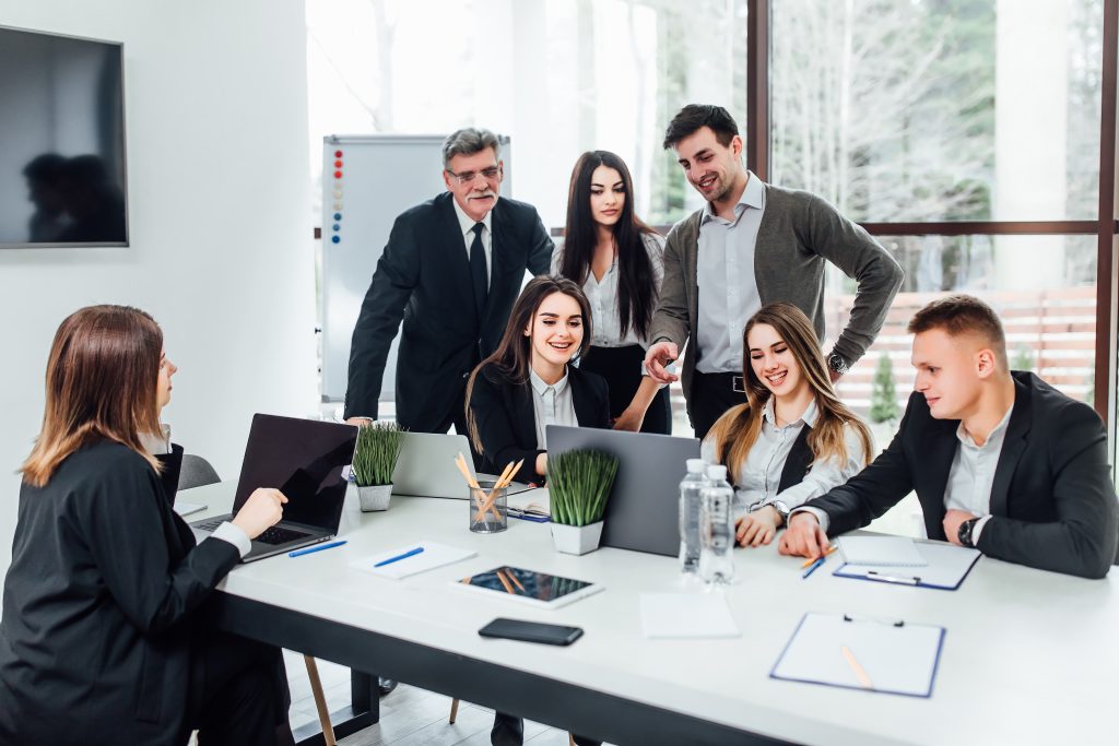 Managing employees from desktops-Employee Management Software